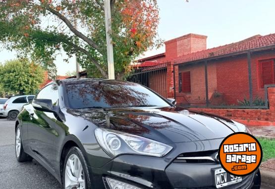 Autos - Hyundai G�nesis 2013 Nafta 84500Km - En Venta