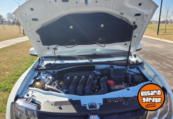 Camionetas - Renault Duster 2017 Nafta 48500Km - En Venta