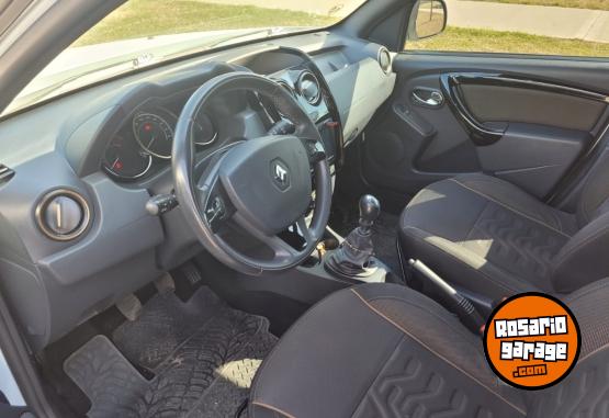 Camionetas - Renault Duster 2017 Nafta 48500Km - En Venta
