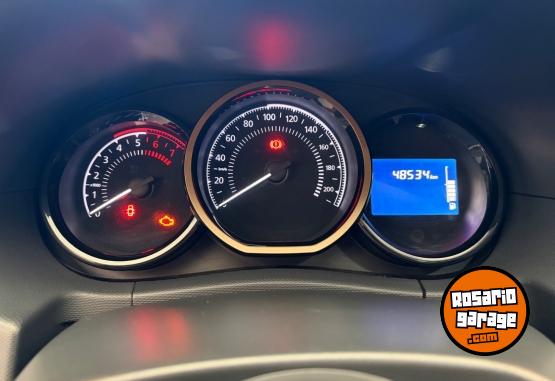 Camionetas - Renault Duster 2017 Nafta 48500Km - En Venta