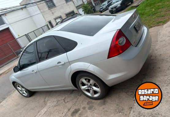 Autos - Ford Focus 2013 GNC 250000Km - En Venta