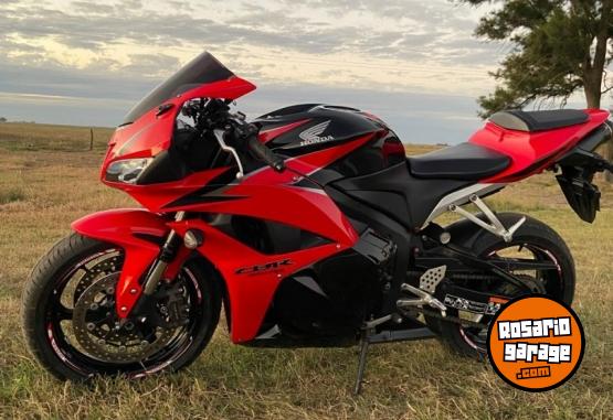 Motos - Honda CBR 600 2010 Nafta 21600Km - En Venta