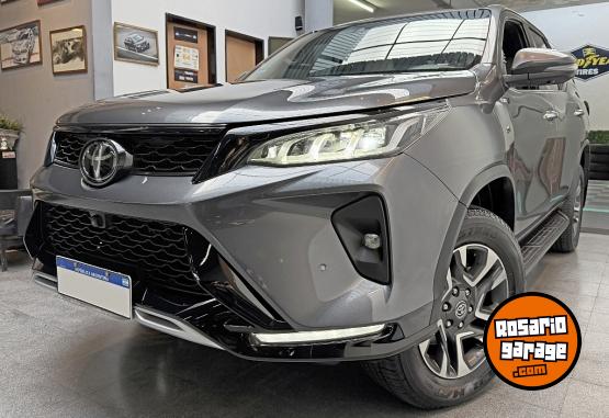 Camionetas - Toyota SW4 Diamond AT 2022 Diesel - En Venta
