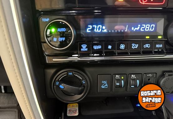 Camionetas - Toyota SW4 Diamond AT 2022 Diesel - En Venta