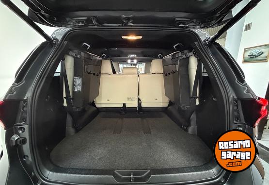 Camionetas - Toyota SW4 Diamond AT 2022 Diesel - En Venta