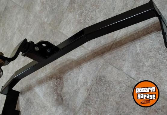 Accesorios para Autos - Enganche Toyota Corolla y Cubiertas - En Venta