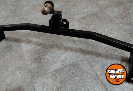 Accesorios para Autos - Enganche Toyota Corolla y Cubiertas - En Venta