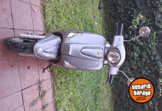 Motos - Zanella Stanley Exclusiva 2014 Nafta 68000Km - En Venta