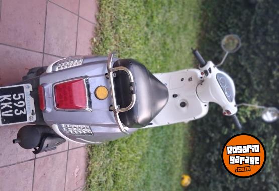 Motos - Zanella Stanley Exclusiva 2014 Nafta 68000Km - En Venta