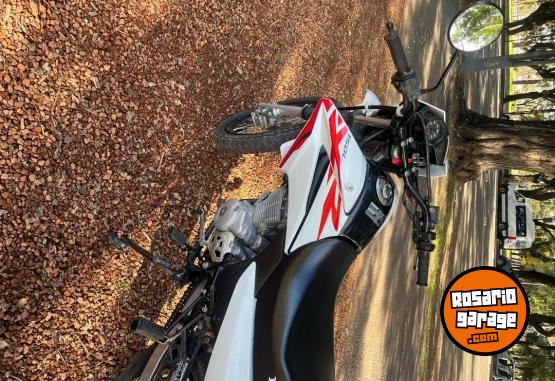 Motos - Honda Xr150 2021 Nafta 7000Km - En Venta