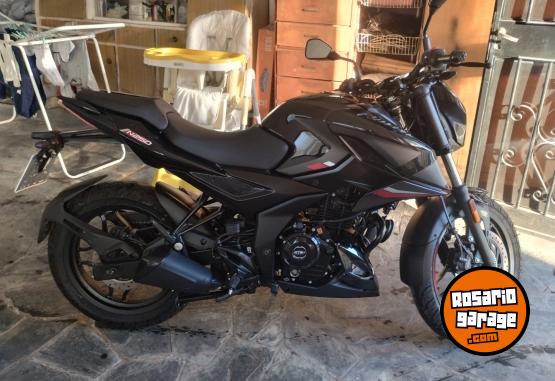 Motos - Bajaj Rouser 2023 Nafta 80Km - En Venta
