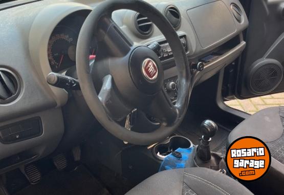Autos - Fiat Uno attractive 2013 Nafta 110000Km - En Venta