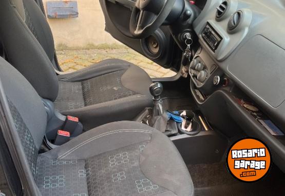 Autos - Fiat Uno attractive 2013 Nafta 110000Km - En Venta