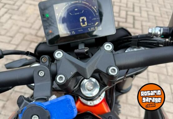 Motos - Qj Motor SRK 400 2025 Nafta 5400Km - En Venta