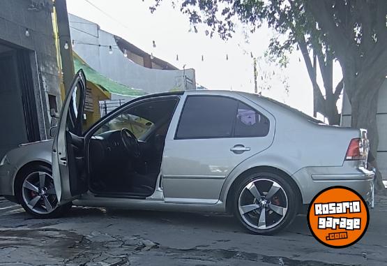 Autos - Volkswagen Bora 2.0 2013 GNC 11111Km - En Venta
