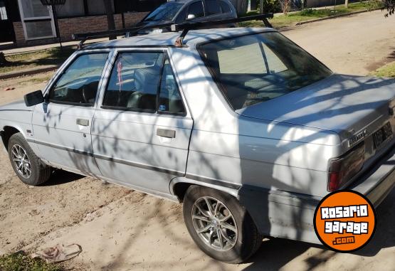 Autos - Renault Renault 9 1995 GNC 436000Km - En Venta