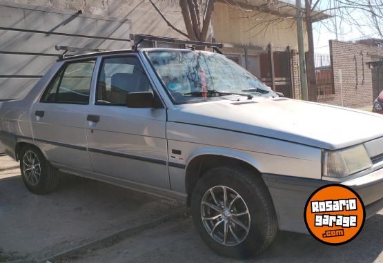 Autos - Renault Renault 9 1995 GNC 436000Km - En Venta