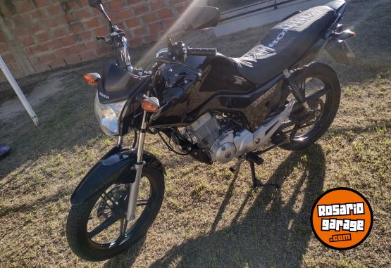 Motos - Honda CG NEW TITAN 2018 Nafta 42000Km - En Venta