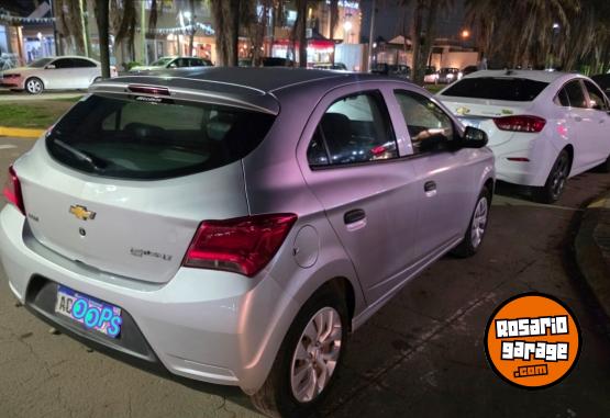 Autos - Chevrolet Onix 2017 Nafta 90000Km - En Venta