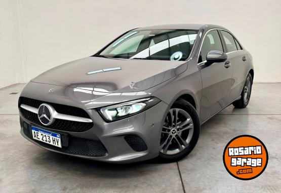 Autos - Mercedes Benz A200 Progressive Sedan 2020 Nafta 70000Km - En Venta