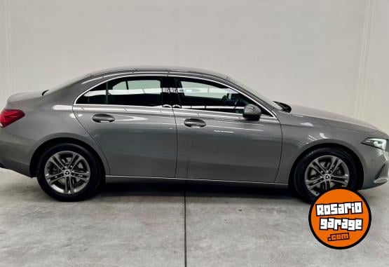 Autos - Mercedes Benz A200 Progressive Sedan 2020 Nafta 70000Km - En Venta