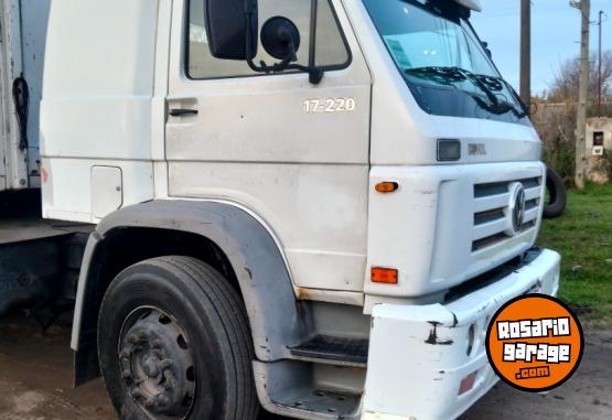 Camiones y Grúas - Vendo camión con saider 14.50 - En Venta