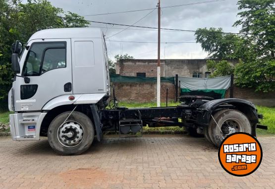 Camiones y Grúas - Ford 1932 - En Venta