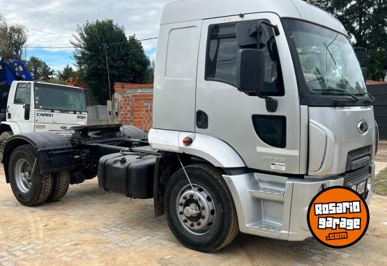 Camiones y Grúas - Ford 1932 - En Venta