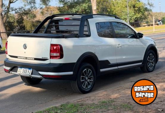 Utilitarios - Volkswagen Saveiro 2018 Nafta 139000Km - En Venta