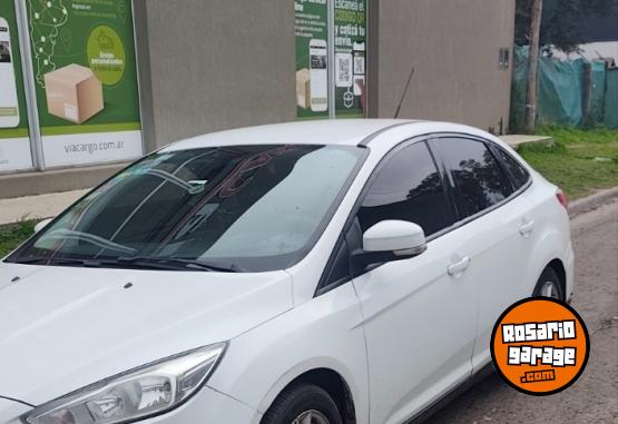 Autos - Ford 1.6 2017 GNC 158000Km - En Venta