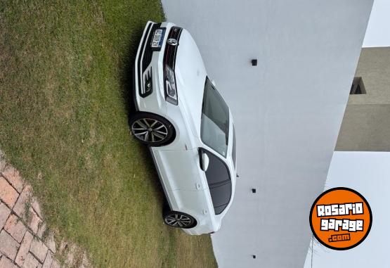 Autos - Volkswagen Vento 2018 Nafta 77500Km - En Venta