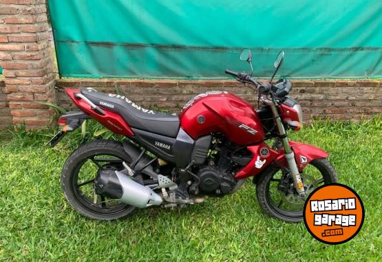 Motos - Yamaha fz 2012 Nafta 50000Km - En Venta
