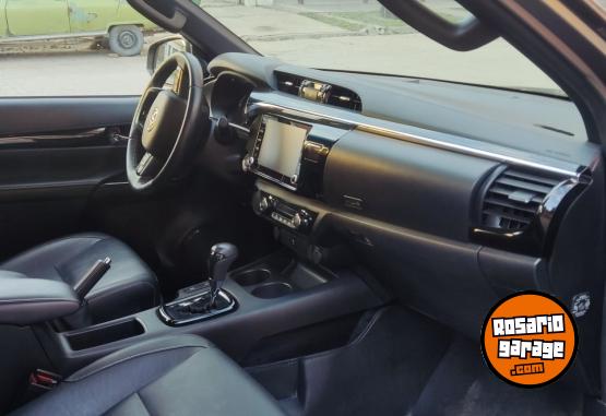 Camionetas - Toyota HILUX SRX AT 2020 Diesel 58000Km - En Venta