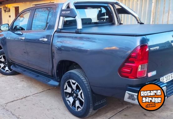 Camionetas - Toyota HILUX SRX AT 2020 Diesel 58000Km - En Venta