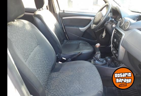 Camionetas - Renault Renault Duster 2013 GNC 94800Km - En Venta