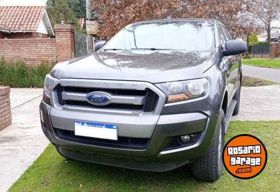 Camionetas - Ford Ranger XLS 2017 Diesel 198000Km - En Venta