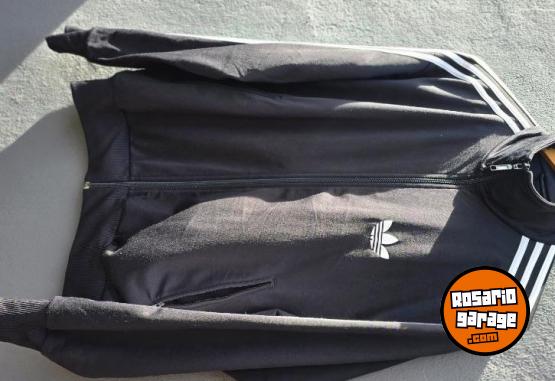 Indumentaria - Campera Adidas Original Negra Talle L/G - En Venta