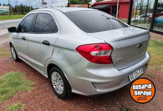 Autos - Ford Ka S plus 2018 Nafta 95000Km - En Venta