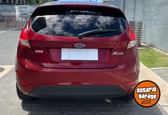 Autos - Ford Fiesta kd 2014 Nafta 128000Km - En Venta