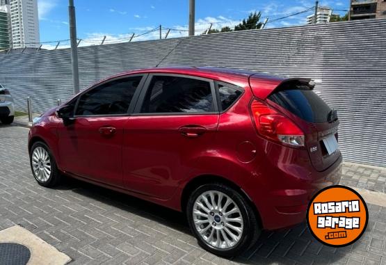 Autos - Ford Fiesta kd 2014 Nafta 128000Km - En Venta