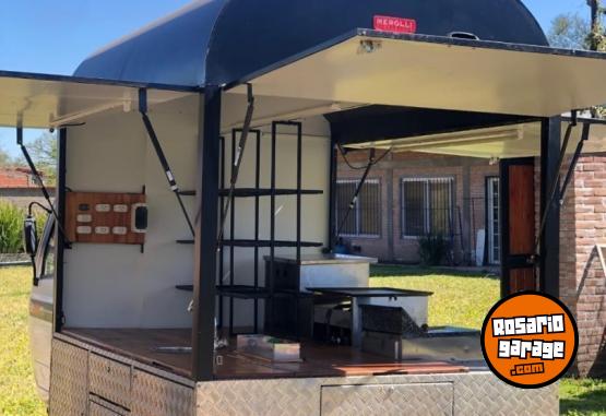 Motos - Zanella Carrozada FoodTruck 2017 Nafta 1Km - En Venta