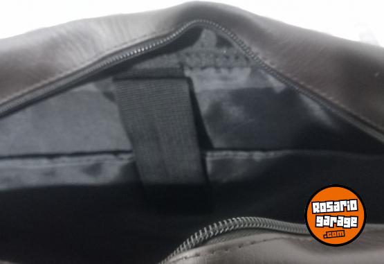 Hogar - Bandolera de cuero marca DUNLOP - En Venta
