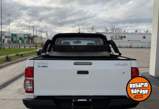 Camionetas - Toyota Hilux 4x4 2014 Diesel 195000Km - En Venta