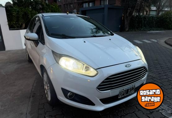 Autos - Ford Fiesta 2015 GNC 161000Km - En Venta
