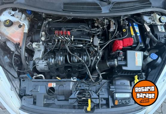 Autos - Ford Fiesta 2015 GNC 161000Km - En Venta