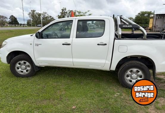 Camionetas - Toyota hilux 2010 Diesel 190000Km - En Venta