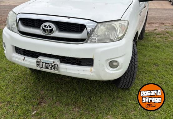 Camionetas - Toyota hilux 2010 Diesel 190000Km - En Venta