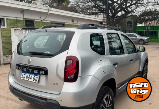 Autos - Renault Duster Dakar 2.0 4x2 2018 Nafta 93000Km - En Venta