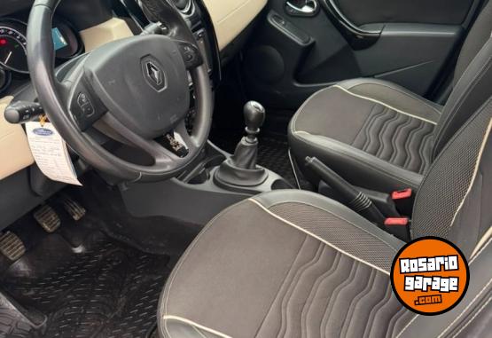 Autos - Renault Duster Dakar 2.0 4x2 2018 Nafta 93000Km - En Venta