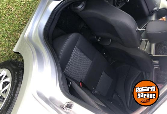 Autos - Ford Ka 2018 GNC 174000Km - En Venta